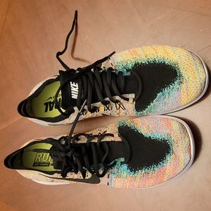 Nike Free RN Flyknit worn once